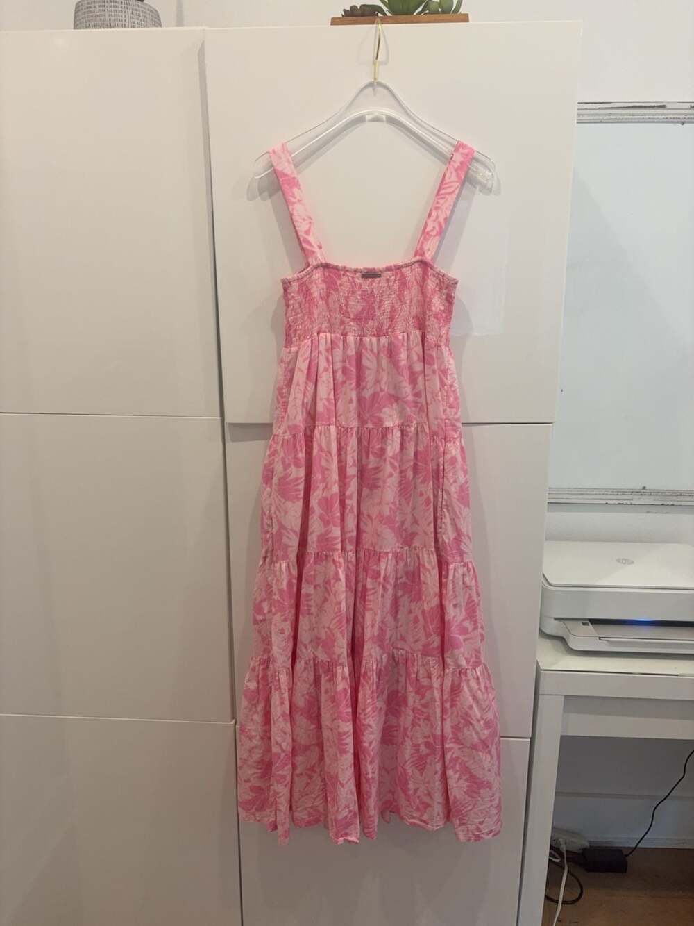 Michael Kors Pink Floral Smocked Tiered Maxi Dress Size M - Picture 3 of 9